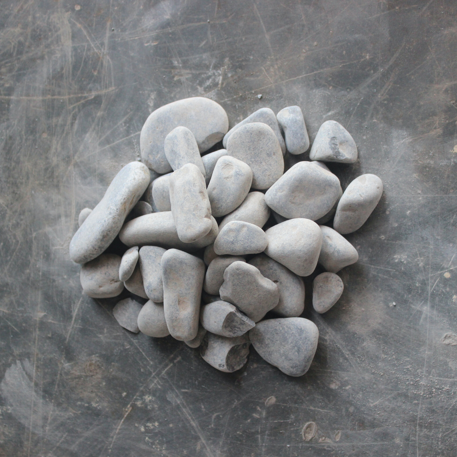 45 lbs 1" - 1.5" Natural Blue Stone Monterrey